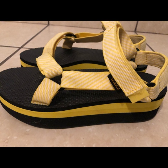 Teva Shoes - Teva